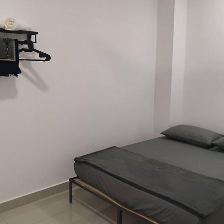 Homestay Tok Ayah, Behrang Jati Kampong Behrang Экстерьер фото